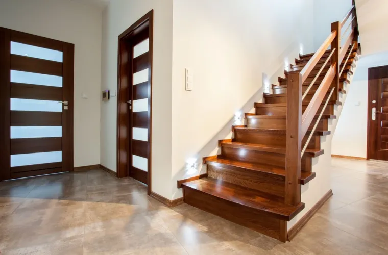 Escalier en bois sur mesure, Crozet, XAB Montage